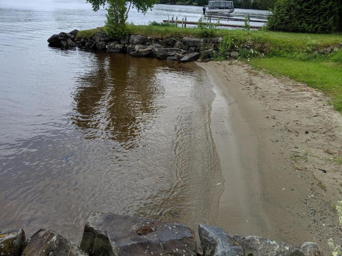La Grange Sur Le Lac App A Et B Saint Romain Exterior photo